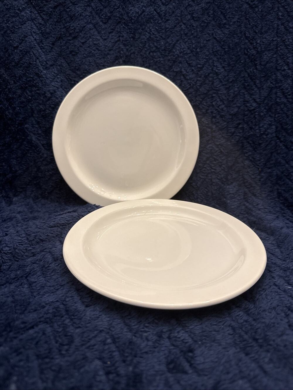 2 Midwinter England STONEHENGE WHITE Bread & Butter Plates 7" EUC